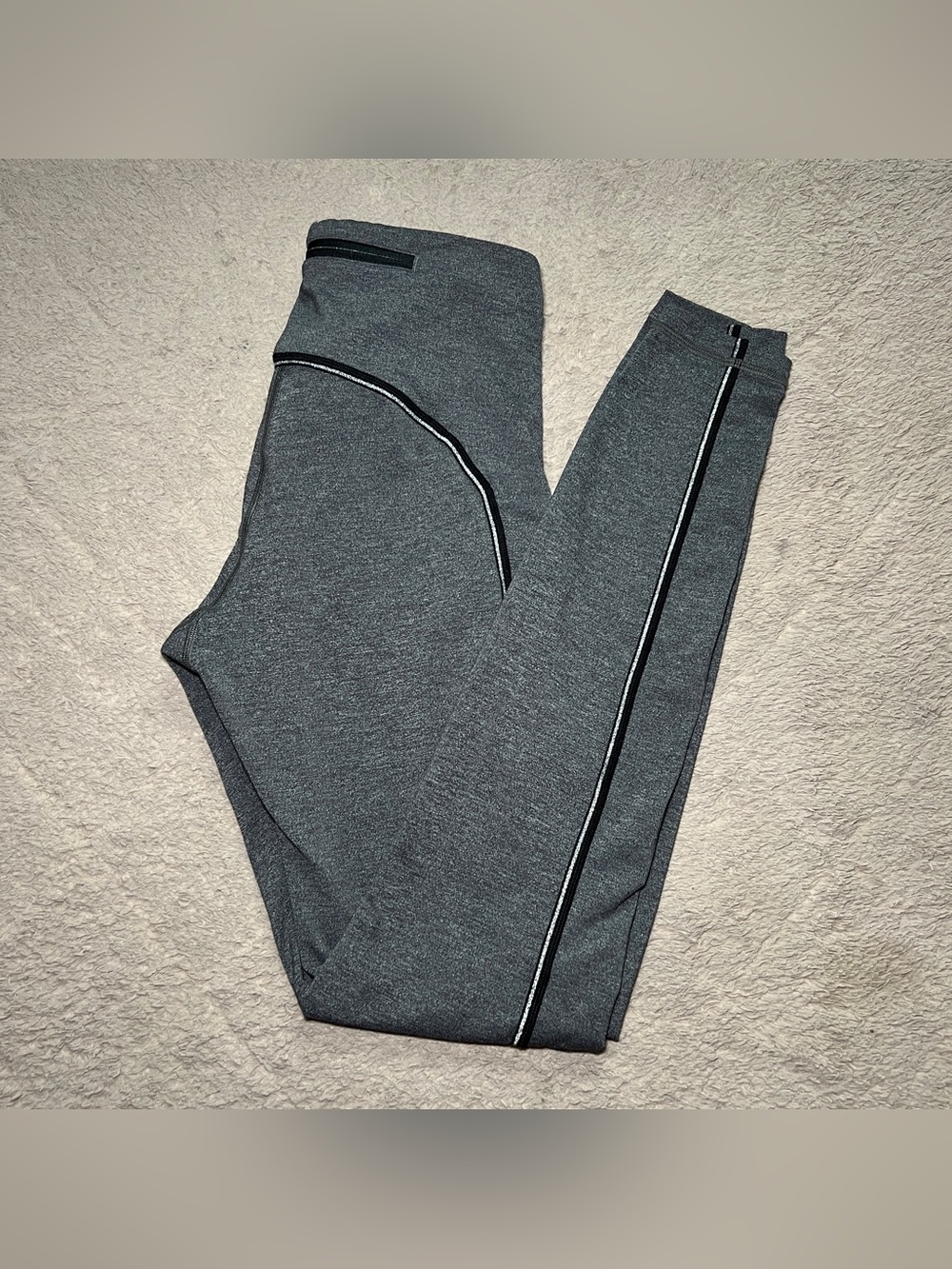 Lululemon Speed Up Tight Metallic Leggings Gym Workout Running Yoga Stretch Sz 6